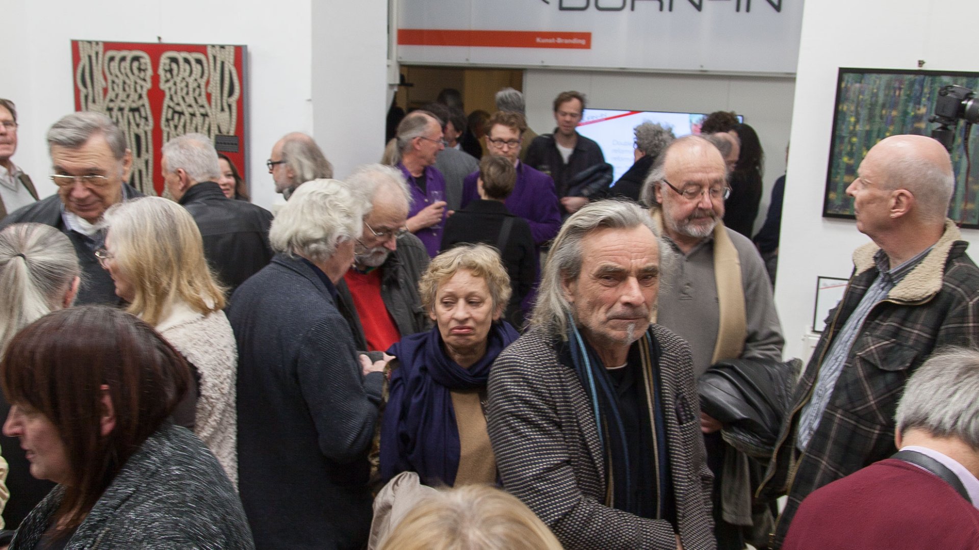 Impressionen vom stimmungsvollen, bestens besuchten Gedenk-Konzert am 30.12.2015 in der BURN-IN Galerie