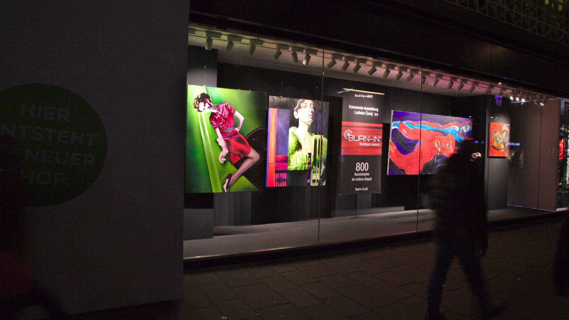 BURN-IN Auslage auf der Mariahilfer Straße | Gerngross