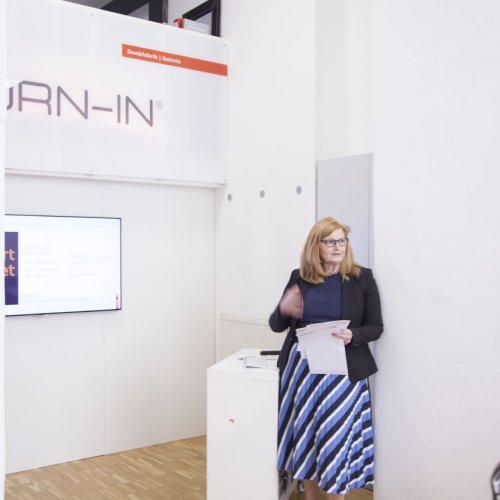 Dkfm. Sonja Dolzer (BURN-IN)