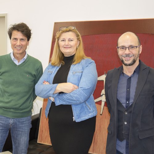 Dr. Ortega (Direktor Instituto Cervantes), Sonja Dolzer (BURN-IN Galerie), Miguel Ángel Campos Almeida (Kulturverantwortlicher Instituto Cervantes)