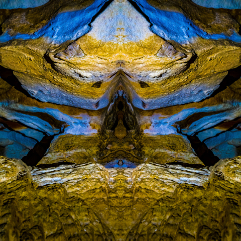 Hundalmeishöhleneisspiegelung